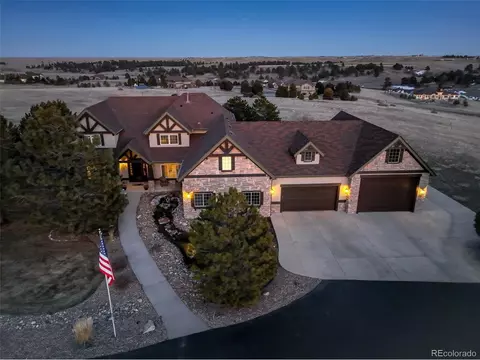627 N Pines Trl, Parker, CO 80138