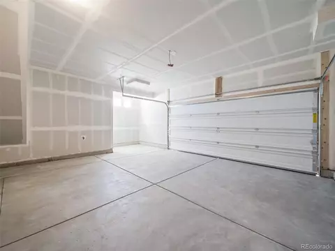21973 E 38th Pl, Aurora, CO 80019 photo 27