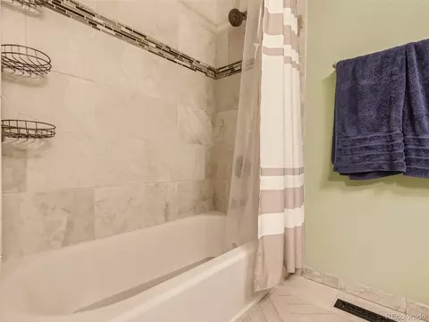 5332 Scranton St, Denver, CO 80239 photo 23
