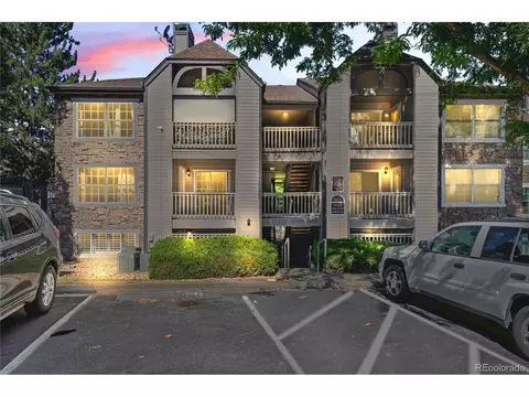 9212 E Arbor Cir #G, Englewood, CO 80111