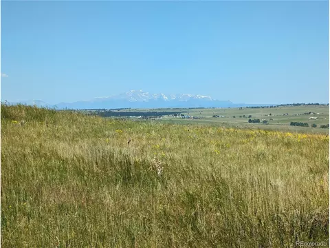 4 County Road 142, Kiowa, CO 80117