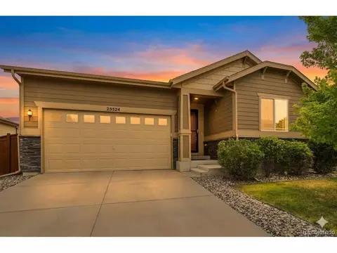 25524 E Byers Dr, Aurora, CO 80018