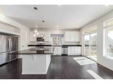 Kitchen - 26310 E Bayaud Ave, Aurora, CO 80018 photo 2 of 4