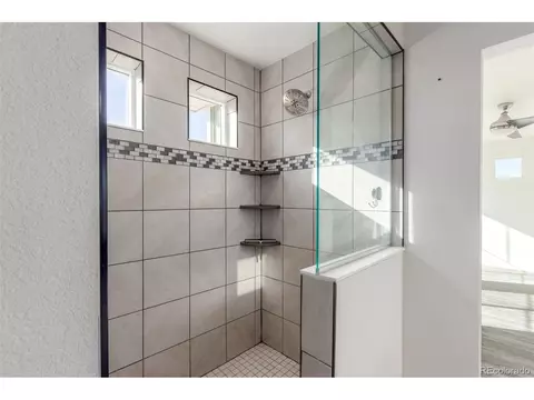Bath - 26310 E Bayaud Ave, Aurora, CO 80018 photo 3 of 4