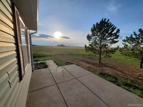 40280 E 88th Ave, Bennett, CO 80102 photo 6