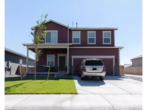 352 Maple St, Bennett, CO 80102 photo 1