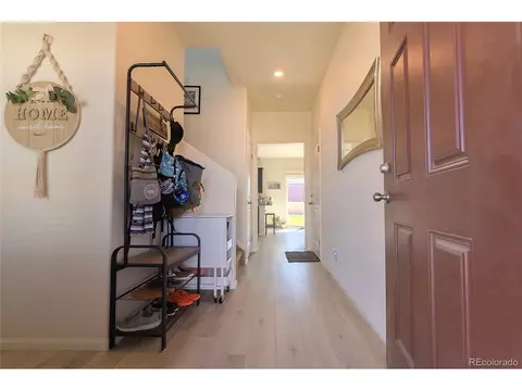 352 Maple St, Bennett, CO 80102 photo 4