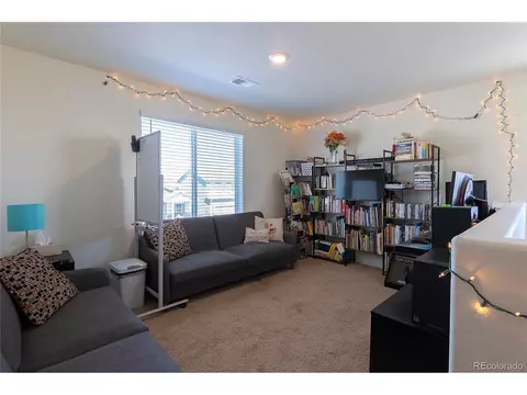 352 Maple St, Bennett, CO 80102 photo 12