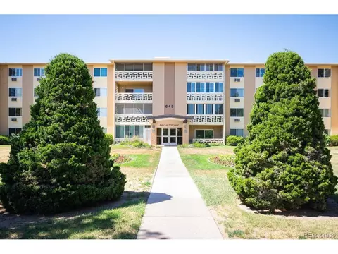 645 S Alton Way #40-10B, Denver, CO 80247