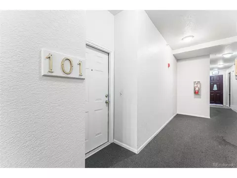 14221 E 1st Dr #101, Aurora, CO 80011 photo 3