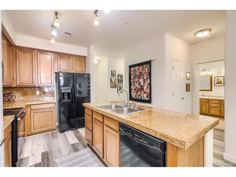 9633 E 5th Ave #103, Denver, CO 80230 photo 13