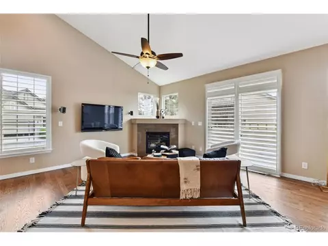 22296 Euclid Pl, Aurora, CO 80016 photo 3