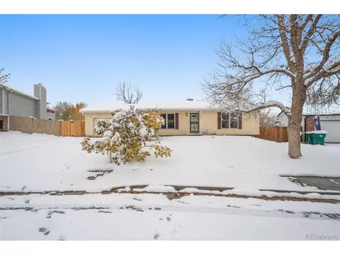 17837 E Arizona Ave, Aurora, CO 80017