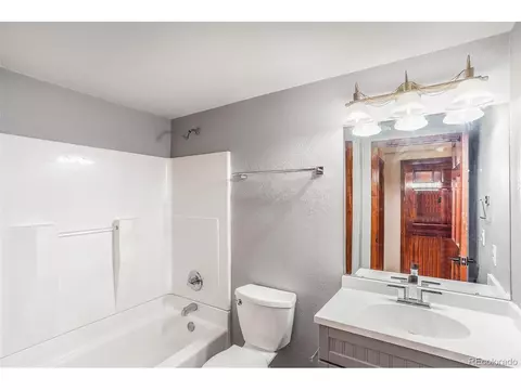 14051 E Chenango Dr, Aurora, CO 80015 photo 16