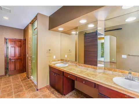 14051 E Chenango Dr, Aurora, CO 80015 photo 9