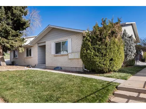 9812 Lane St, Thornton, CO 80260