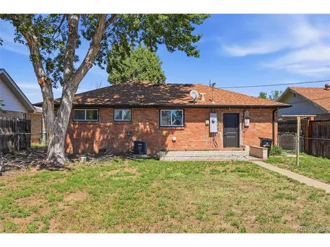 Exterior - 5340 E 33rd Ave, Denver, CO 80207 photo 2 of 3