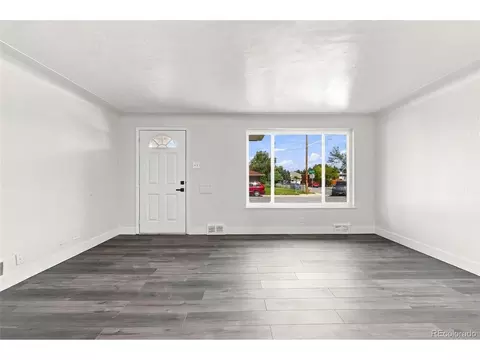 Living - 5340 E 33rd Ave, Denver, CO 80207 photo 2 of 3