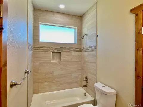 Bath - 174 Chickadee Dr, Bailey, CO 80421 photo 3 of 3