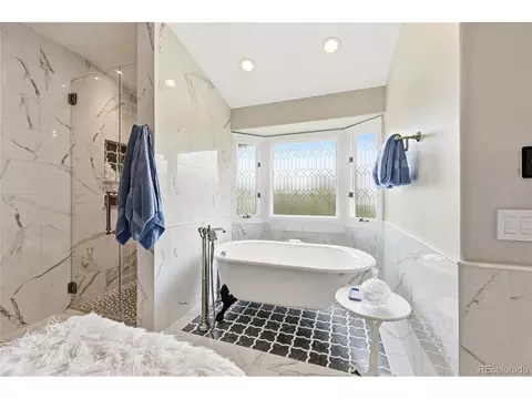 Bath - 16494 Sandstone Dr, Morrison, CO 80465 photo 3 of 5