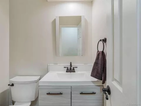 17133 E Berry Ave, Centennial, CO 80015 photo 23