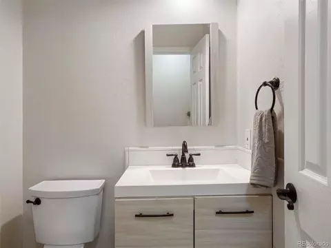 17133 E Berry Ave, Centennial, CO 80015 photo 28