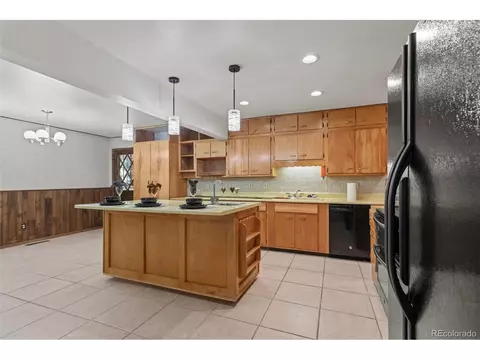 7995 E Lehigh Ave, Denver, CO 80237 photo 6