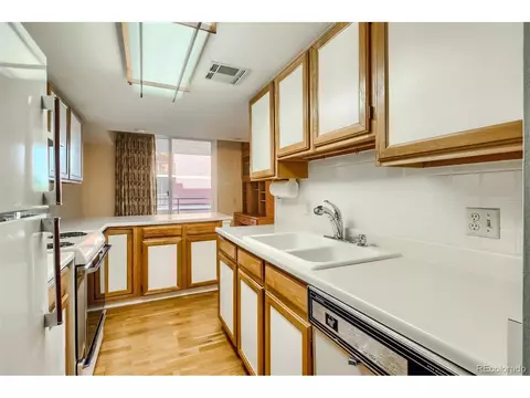 5955 E 10th Ave #402, Denver, CO 80220 photo 10