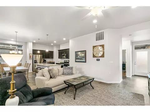 11258 E 25th Dr, Aurora, CO 80010 photo 5