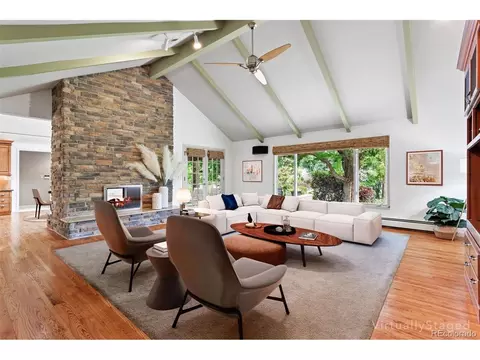 715 Front Range Rd, Littleton, CO 80120