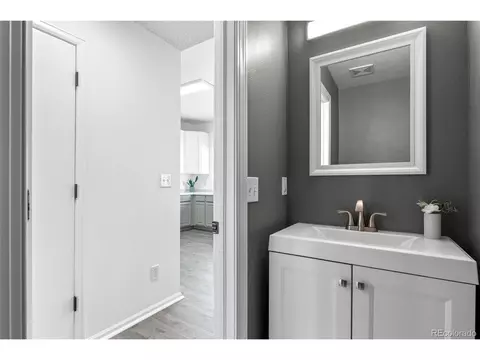 20134 E Ithaca Pl, Aurora, CO 80013 photo 16