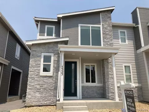 5323 Spalding Pl, Longmont, CO 80504