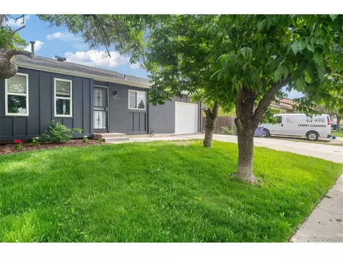 5170 Deephaven Ct, Denver, CO 80239