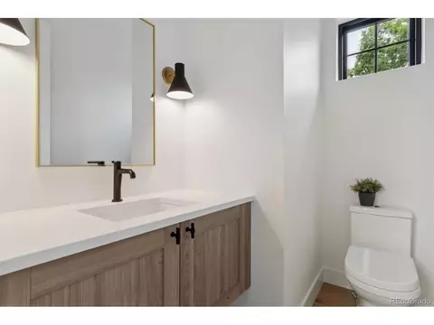 Undisclosed, Edgewater, CO 80214 photo 23