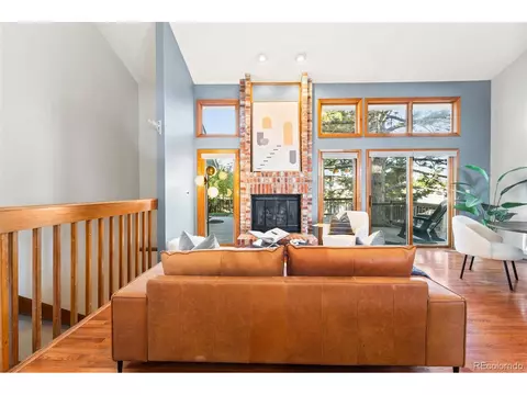 19742 E Greenwood Dr, Aurora, CO 80013