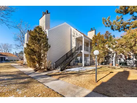 2630 S Xanadu Way #A, Aurora, CO 80014