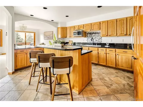 Kitchen - 454 Ensign Dr #A, Dillon, CO 80435 photo 4 of 5