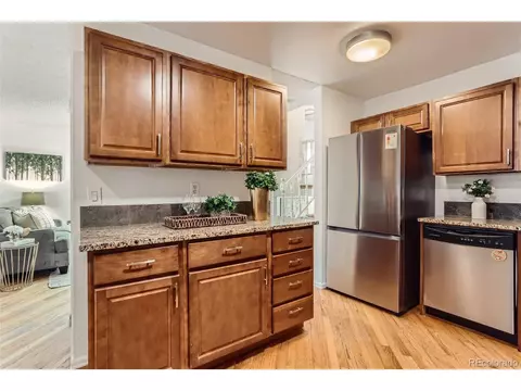 18961 E 17th Ave, Aurora, CO 80011 photo 9