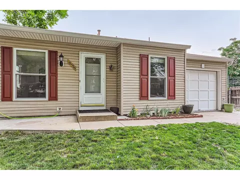 18961 E 17th Ave, Aurora, CO 80011 photo 2