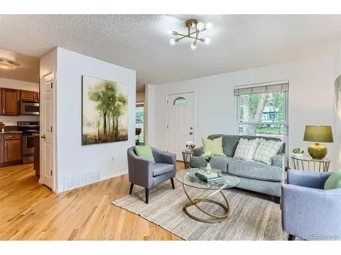18961 E 17th Ave, Aurora, CO 80011 photo 6