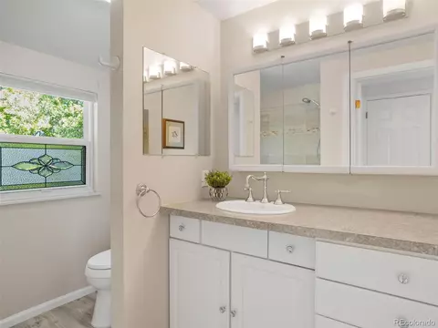 7841 E Cornell Ave, Denver, CO 80231 photo 24