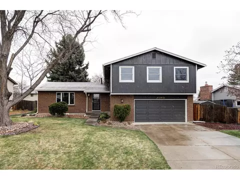 8282 Flower Ct, Arvada, CO 80005