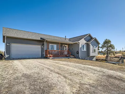 7805 Shenandoah Dr, Elizabeth, CO 80107