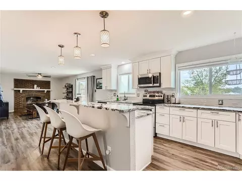 2625 S Pagosa Way, Aurora, CO 80013