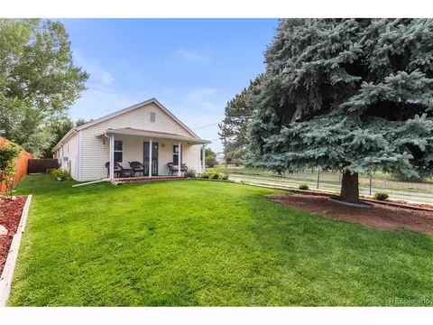 11708 W Katherine Ave, Lakewood, CO 80401