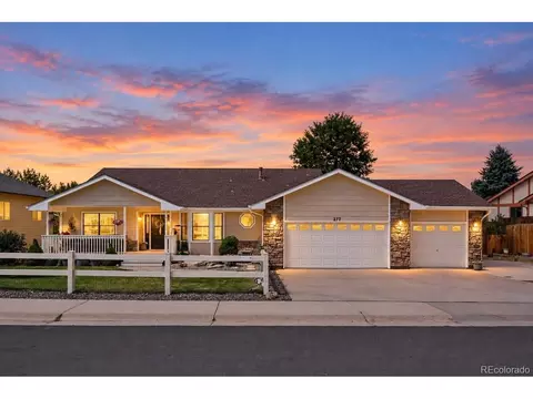 277 S Larkspur Dr, Castle Rock, CO 80104