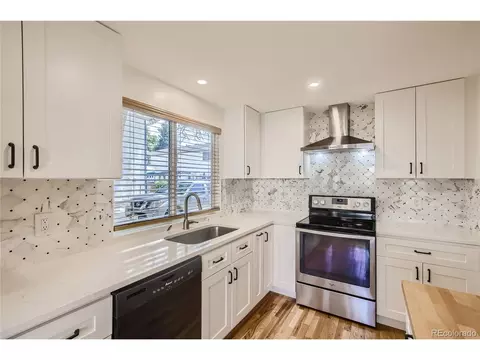 2138 Collyer St #2138, Longmont, CO 80501