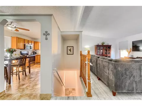 17925 E Prentice Dr, Centennial, CO 80015 photo 5