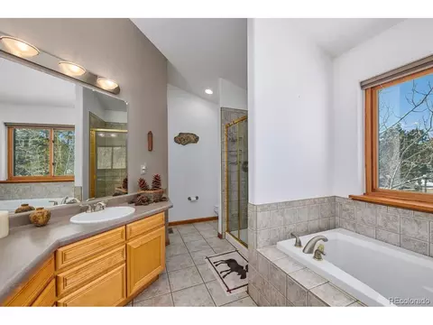 702 Highpoint Cir, Black Hawk, CO 80422 photo 17