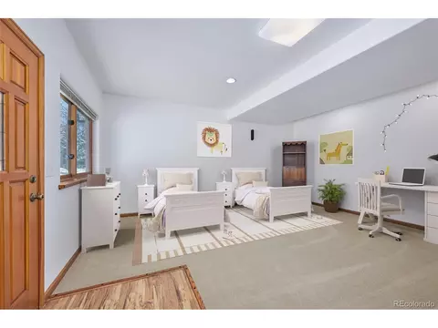 702 Highpoint Cir, Black Hawk, CO 80422 photo 24